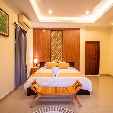 Alit Bungalow&Warung Ubud Exterior foto