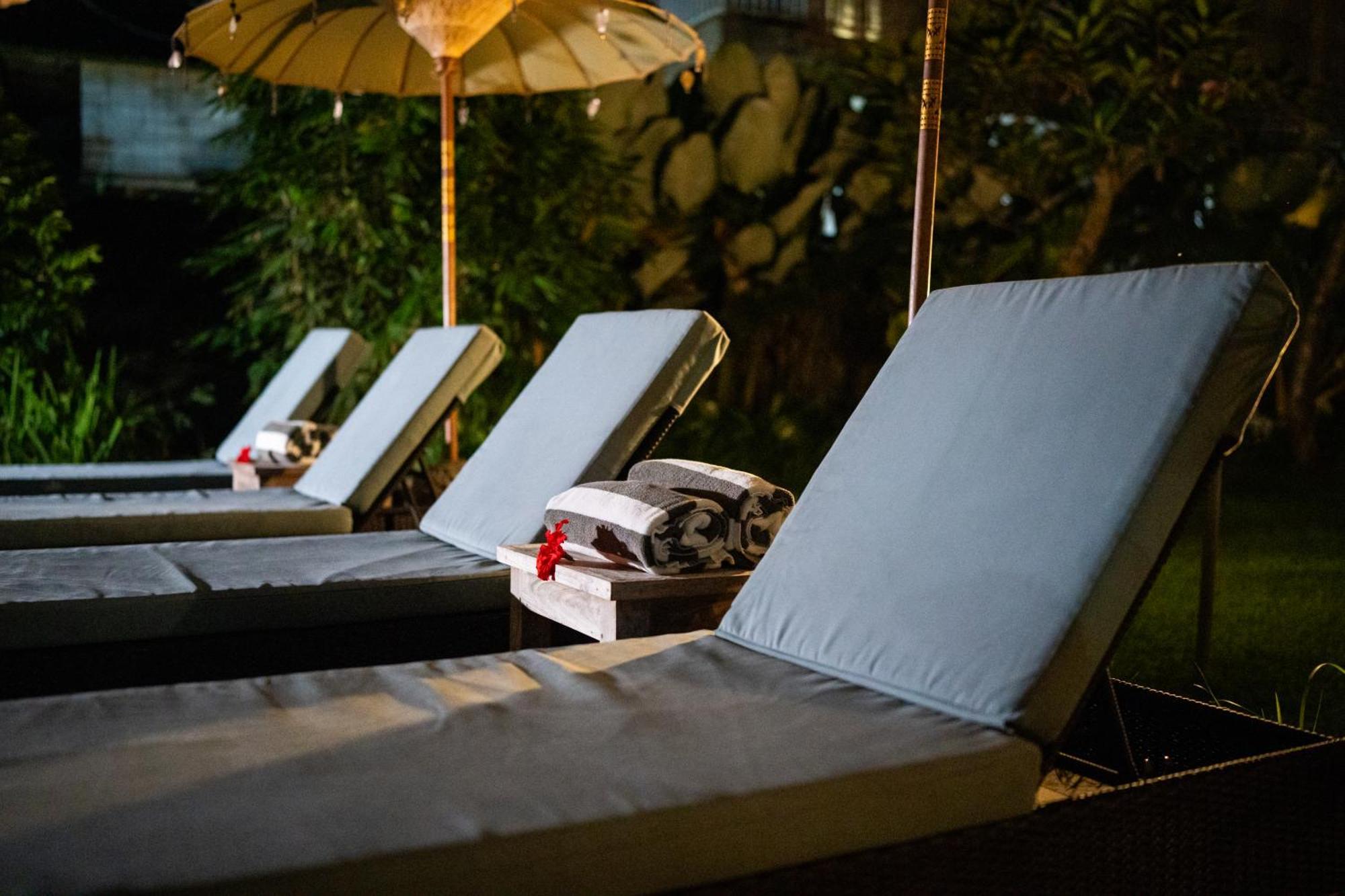 Alit Bungalow&Warung Ubud Exterior foto