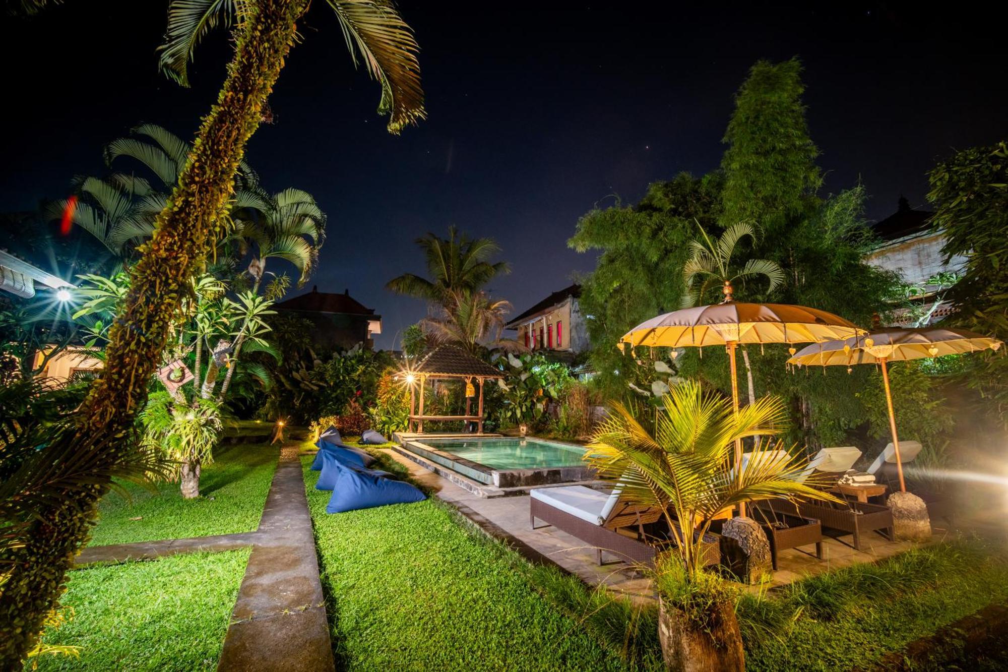 Alit Bungalow&Warung Ubud Exterior foto